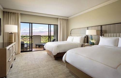 Kamuela Resort | Fairmont Orchid Gold Experience