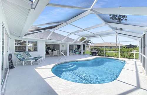 Pebble Beach Villa | Fairway View, full refund*, heated pool, sleeps 8