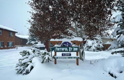 West Yellowstone Hotel | Faithful Street Inn