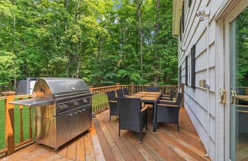 Airmont House | Fall Family Oasis | Fireplace, Theater, and Games