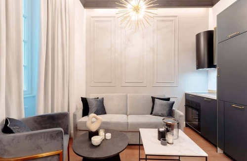 Old Town Apartment | Fall in love with the beautiful Old Town of Warsaw