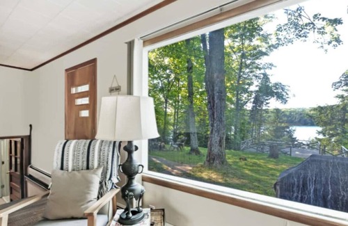 Iron River House | Fall is just around the corner,Hiking and waterfalls.Hunting season soon.