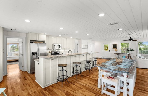 Port St. Joe House | Fall Ocean Escape: Cowboy Pool, Luxury King Suites, Dog Friendly