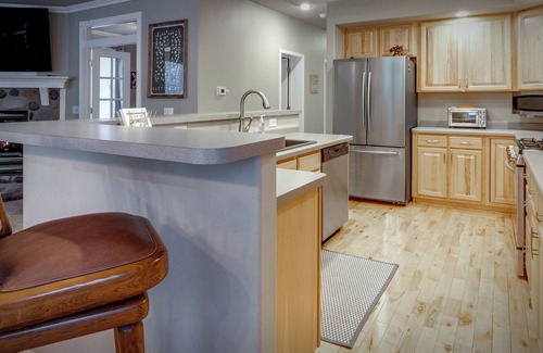 Pellston House | Fall Retreat w/Game room, near Mackinaw and Harbor Springs! n