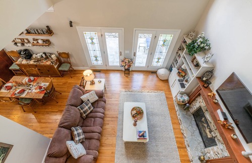 Marietta House | Fall Sale: 15% Off 3+ nights – thru Nov 30!