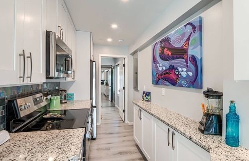 Fort Myers Beach Villa | FALL SPECIAL "ParrotEyes FMB" North Island Beauty! Pvt Pool, TOTAL RENOVATION