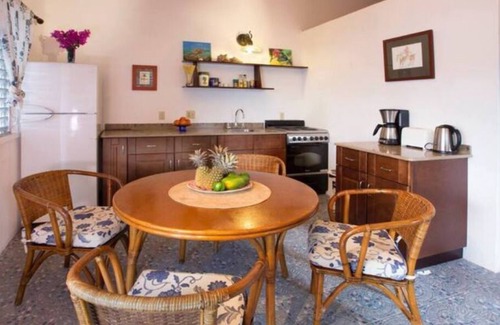Liberta Apartment | Falmouth Bch Apts A1-A2 near beach