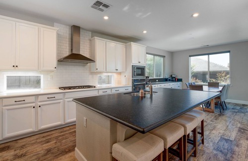 Rocklin House | Fam-friendly | Free Prking | Trails, Parks & more