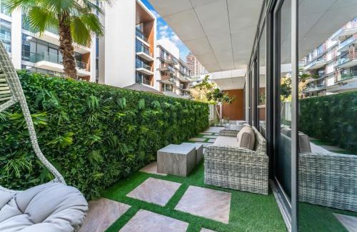 Al Wasl Apartment | FAM Living - City Walk - Opulent Living