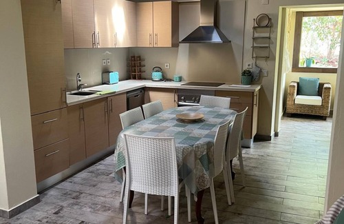 Silves Cottage | Family retreat with private pool, be with your loved ones and create memories.