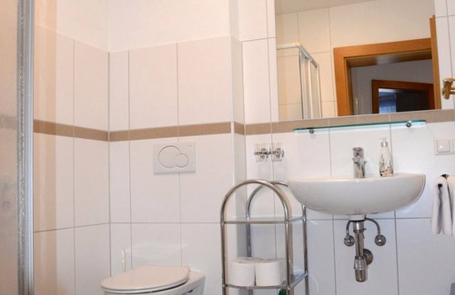 Lofer Bed & Breakfast | Familienappartement mit 1 Schlafzimmer und Terasse - Patricia, Haus