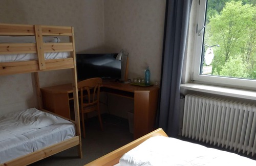 Finkenbach Cottage | Familienzimmer 207 - Gasthaus Zum Goldenen Löwen