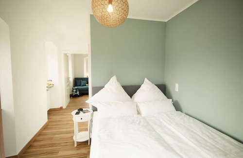 Saffig Bed & Breakfast | Familienzimmer - Gästehaus im Schlosspark
