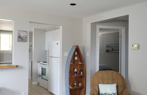 Black Point Cottage | Families, Friends, Pet Friendly.