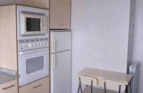Old Town of Avila Condo | FAMILY ACCOMMODATION CONDE DON RAMON. GARAGE INCLUDED. Free WIFI.