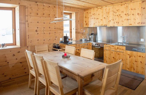 Parpan Apartment | Family accommodation Oberbergstrassse for 5 persons Parpan