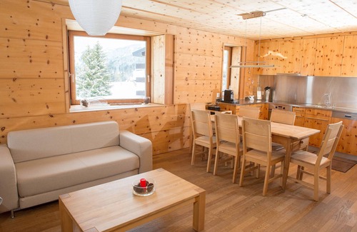 Parpan Apartment | Family accommodation Oberbergstrassse for 5 persons Parpan
