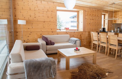 Parpan Apartment | Family accommodation Oberbergstrassse for 5 persons Parpan