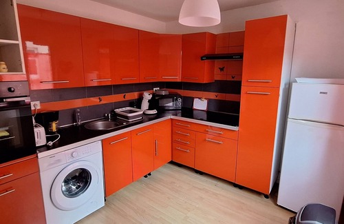 Saint-Philippe Apartment | FAMILY APARTMENT WITH ALL AMENITIES WITHIN WALKING DISTANCE IN THE CITY CENTER