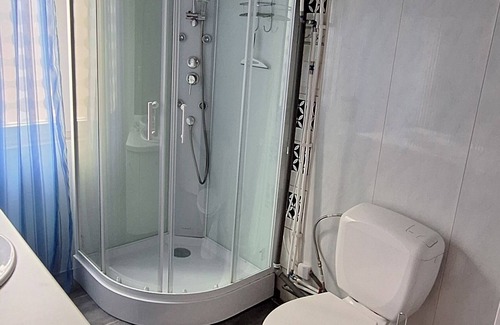 Saint-Philippe Apartment | FAMILY APARTMENT WITH ALL AMENITIES WITHIN WALKING DISTANCE IN THE CITY CENTER