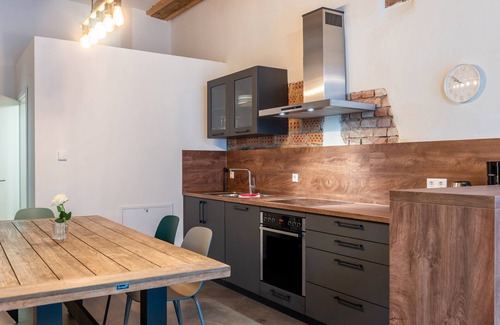 Ludwigshafen Apartment | 'Family Apartment 6'