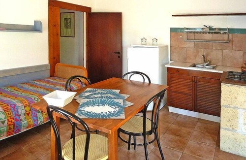 Guardistallo Apartment | Family Apartment in Guardistallo with Pool