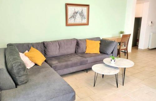 Musrara Apartment | Family Apartment near Old City