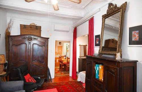 Old Town Apartment | Family Apartment Old Town near Beach AC