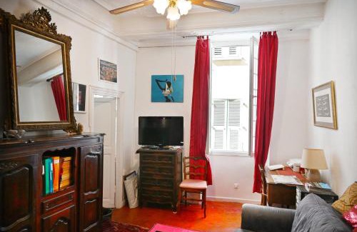 Old Town Apartment | Family Apartment Old Town near Beach AC