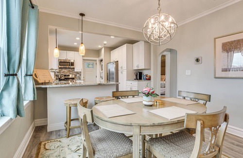 Evanston Apartment | Family Apartment w/Deck + Yard Near Northwestern