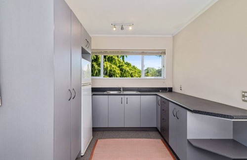 Wharewaka Cottage | Family at Wharewaka - Wharewaka Holiday Home