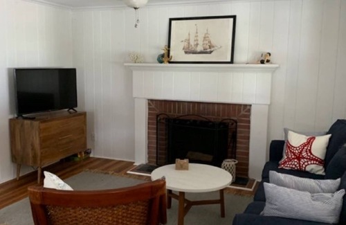 Old Lyme House | Family Beach Cottage