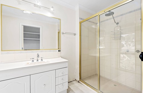 Indented Head House | Family beachside retreat-Located a short stroll (30 seconds) from the beach