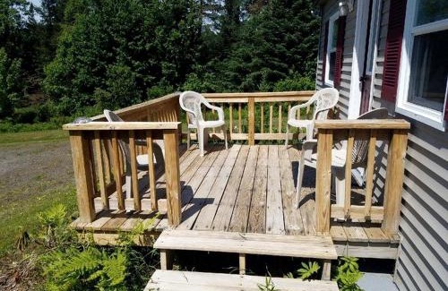 Stewartstown House | Family Cabin in Stewartstown for a New Hampshire Weekend Getaway