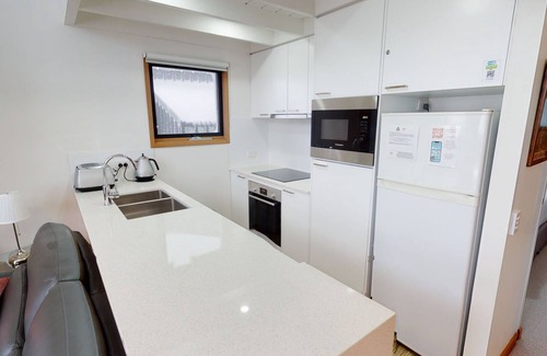 Perisher Valley Resort | Family Chalet (for 5), The Stables Resort Perisher