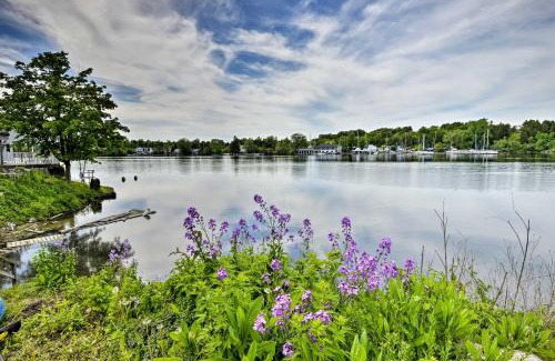 Chaumont House | Family Cottage on Chaumont Bay, Walk to Downtown