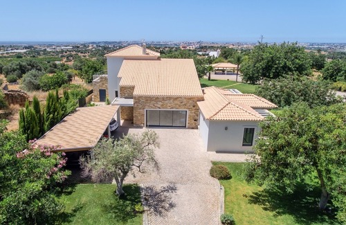 Chao de Cevada House | Family country house