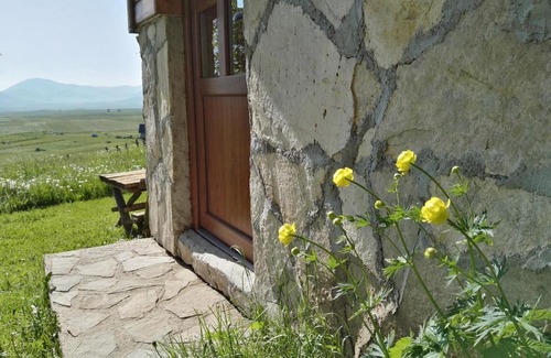 Virak House | Family Farm Bungalow