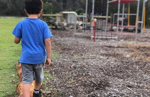 Oakford House | Family Farm Stay with Animals, Playground and Firepit