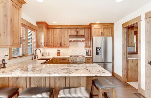 Ronald House | FAMILY FOCUSED LUXURY LOCATED IN ROSLYN RIDGE NEAR SUNCADIA