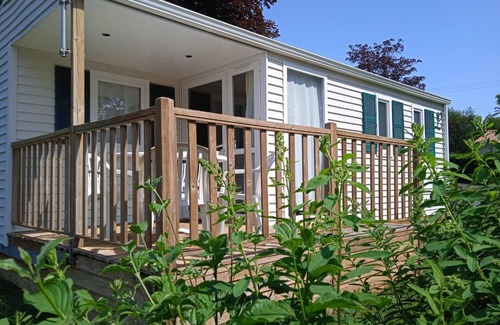 Prailles RV Rental | Family-Friendly Ground Houses Near Marais Poitevin with Seasonal Pool