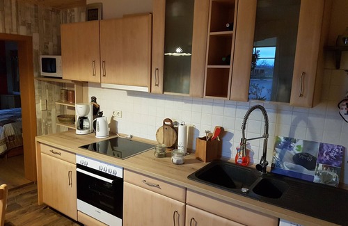 Rosenthal Apartment | Family friend Farm, bike, mountains, motorbike, quad, wifi, cot