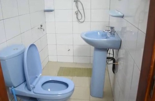 Porto-Novo Apartment | Family-friendly 3-bedroom apartment/WiFi, AC & Fishpond in charming Porto-Novo