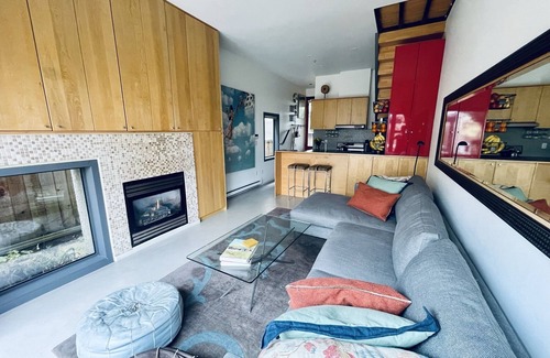 East Side House | Family-friendly 3-bedroom modern home w/hot tub on park & 15 min to downtown!