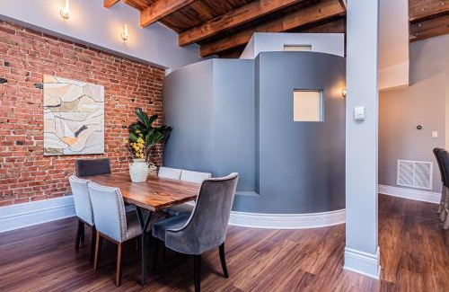 Plateau Mont Royal Apartment | Family Friendly 3-bedroom beauty in Le Plateau by DenStays