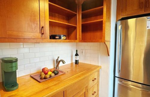 Newton Apartment | Family friendly 3bedroom 1bathroom