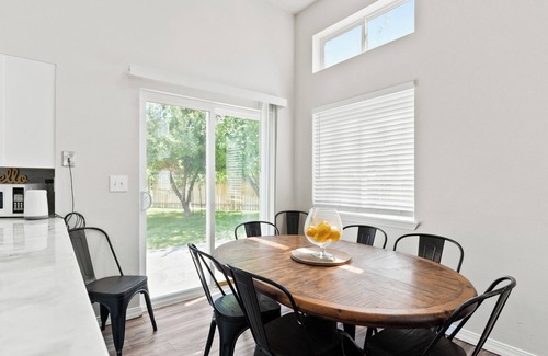 Pocatello House | Family-Friendly 4BR + Loft - Sleeps 10 in Town!