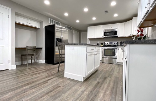 Smithfield House | Family friendly 7 bedroom 4.5 bath