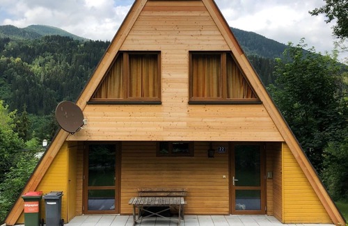 Afritz am See House | Family-friendly A-frame house in the lake and bike paradise of the Nockberge