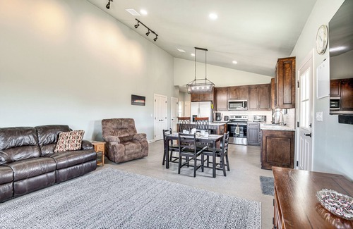 Ponca City Apartment | Family-Friendly Apt w/Lake Views in Ponca City!
